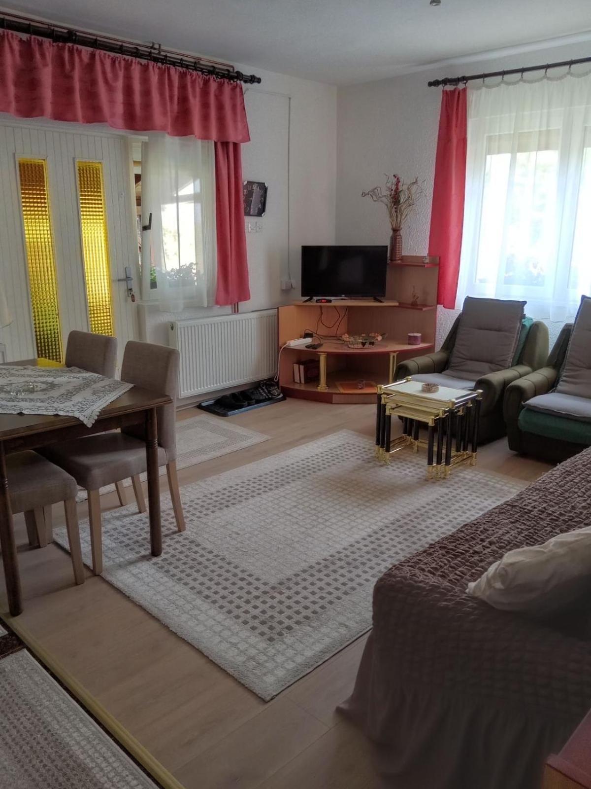 זלאטיבור Apartman Marija מראה חיצוני תמונה